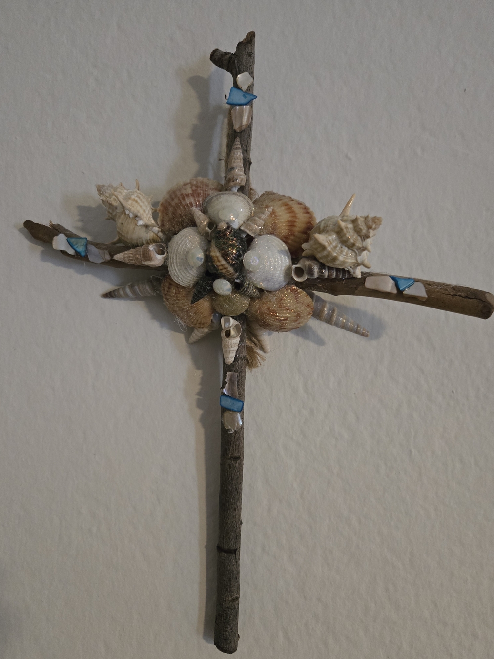 Coastal Driftwood Shell Cross Wall Decor in Natural and Blue